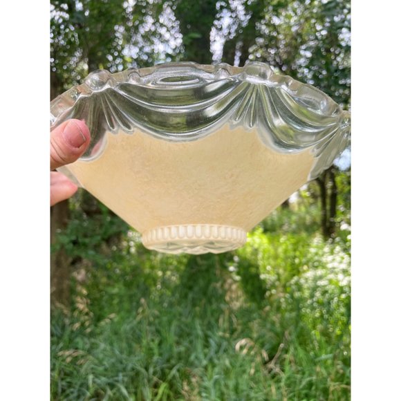 Unbranded Other - Vintage Art Deco Glass Scalloped Ceiling Light Shade Cream Clear